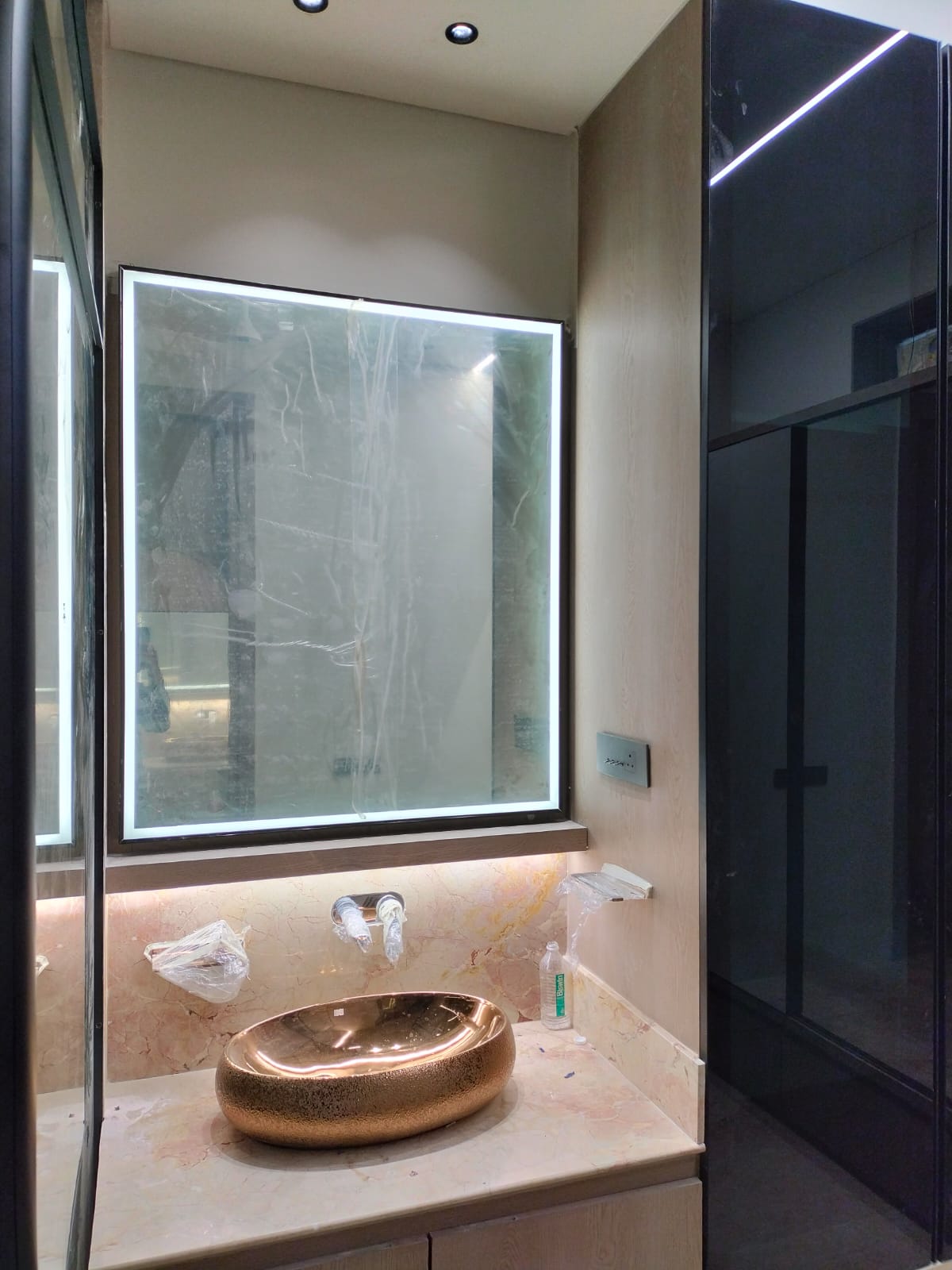 LED Mirror 4